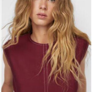 Puffed top with seams